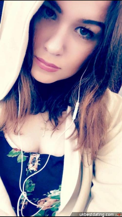 moni0000 - date a English, 100% free moni0000