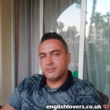 johnny - date a English, 100% free johnny