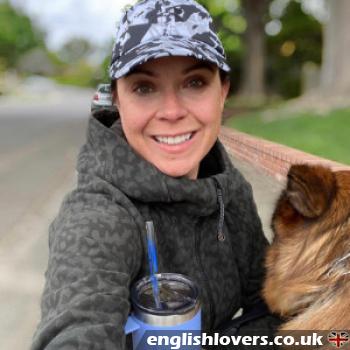 lisawalker spoofed photo banned on englishlovers.co.uk lisawalker spoofed photo banned on englishlovers.co.uk